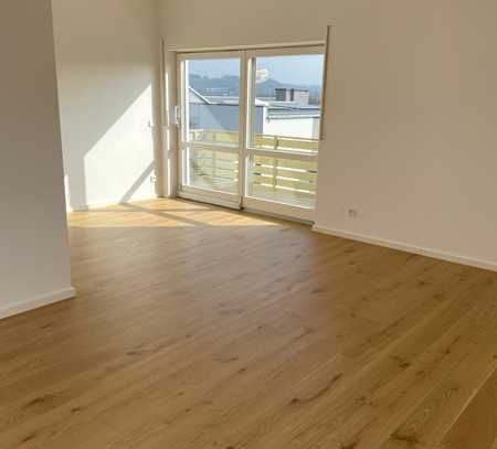 Exklusiv modernisierte Zwei-Zimmer-Wohnung in Neustift/Passau