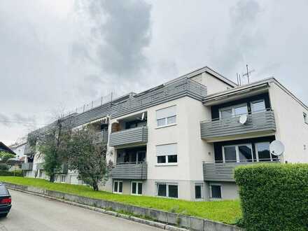 Helle 2-Zimmer Wohnung mit Penthouse Charakter in ruhiger Lage