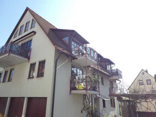 Zentrale 3,5-Zimmer Maisonette-Wohnung in Schönaich