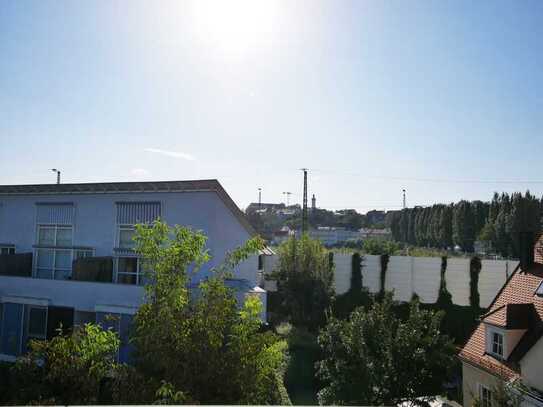 Sonnenliebhaber aufgepasst! Altstadtblick. Große Dachterrasse in Süd/West -Ausrichtung