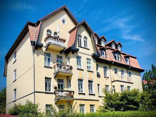 SCHILLER SixtySix - Modernisierte 5-Zimmer-Altbauwohnung mit Balkon in bester Südstadtlage