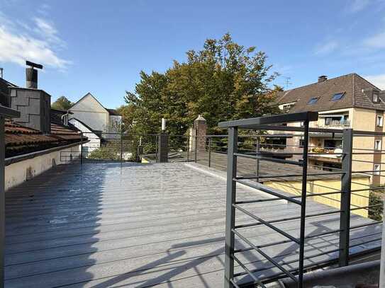 Sanierte Penthouse-Maisonette-Wohnung mit großer Dachterrasse in Essen-Steele – ab sofort verfügbar!