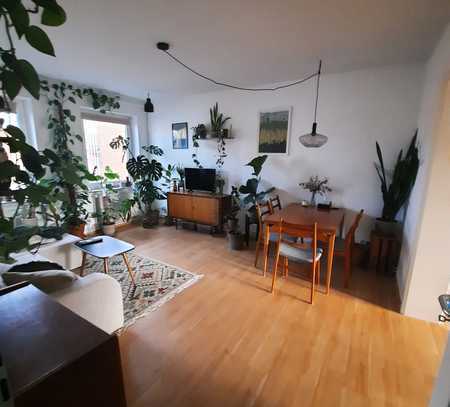 Schöne helle 2 Zimmer Wohnung in der Südstadt