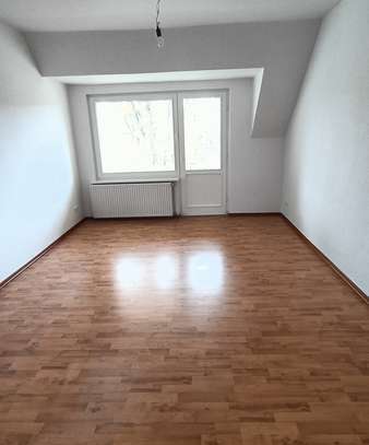 Großzügige WG Wohnung in der Südstadt