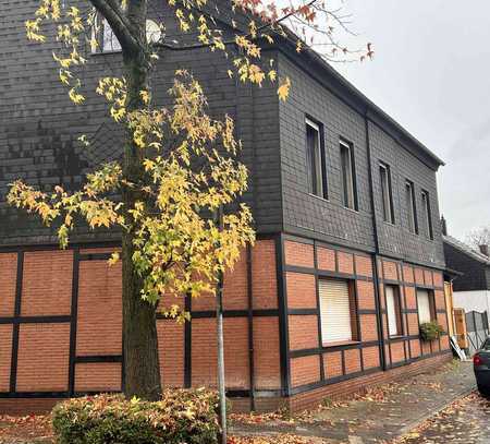 Attraktives Mehrfamilienhaus in Mühlheim Styrum