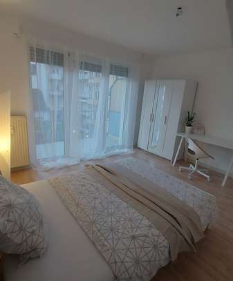 2-Zimmer-Wohnung mit Balkon und EBK in Mannheim (WG Neugründung möglich)