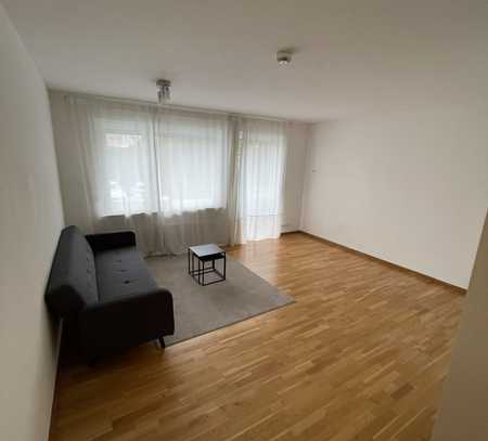 Modernes 1 Zi APT in FFm Nord- West mit EBK