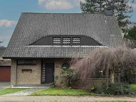 Freistehendes Architektenhaus in Krefeld Uerdingen