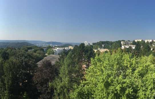 4 Zi. Wohnung mit gehobener Innenausstattung und tollem Ausblick in Saarbrücken