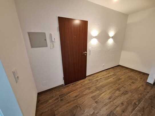 Attraktive 2-Zimmer-Hochparterre-Wohnung mit gehobener Innenausstattung mit EBK in Bad Münstereifel