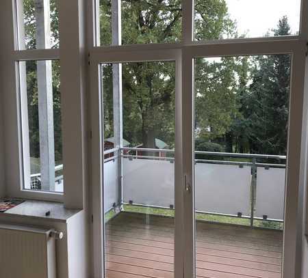 Barrierefreie Whg. mit Fahrstuhl, Balkon Südlage