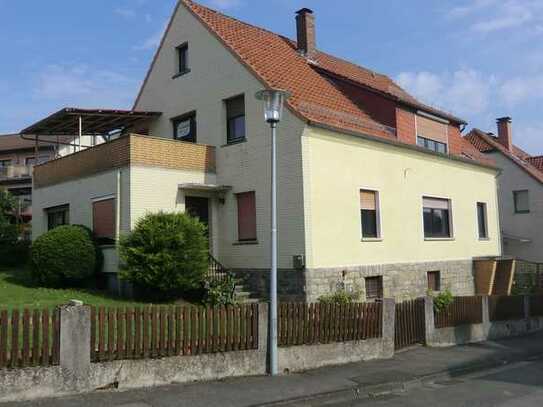 Mehrgenerationenhaus (Zweifamilienhaus) im schönen Bad Pyrmont - Hagen, ruhige Lage