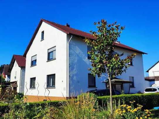 RESERVIERT Sonnige #4 Zimmer Wohnung im 1. Obergeschoss# mit großem Balkon in Großostheim