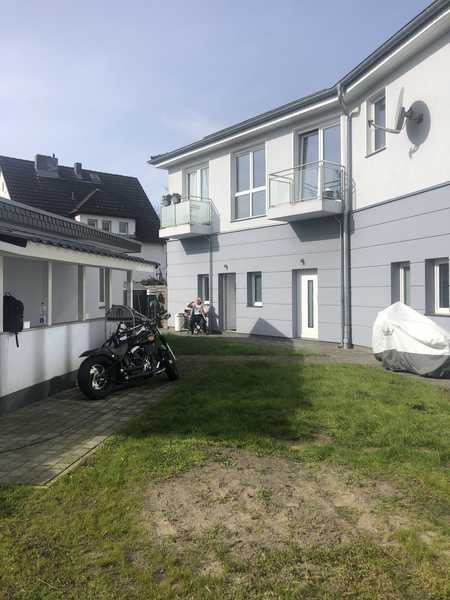 Mehrfamilienhaus / Gewerbehaus in Berlin-Hermsdorf (Reinickendorf)