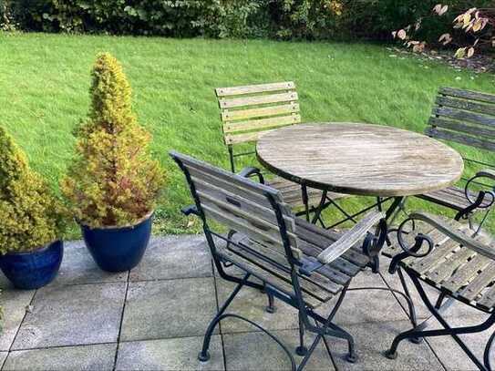 Gemütliche Erdgeschosswohnung mit großem Balkon und Terrasse