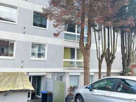 Neuwertige 3 Zimmer Wohnung mit Stellplatz und Terrasse im Zooviertel Wuppertal.