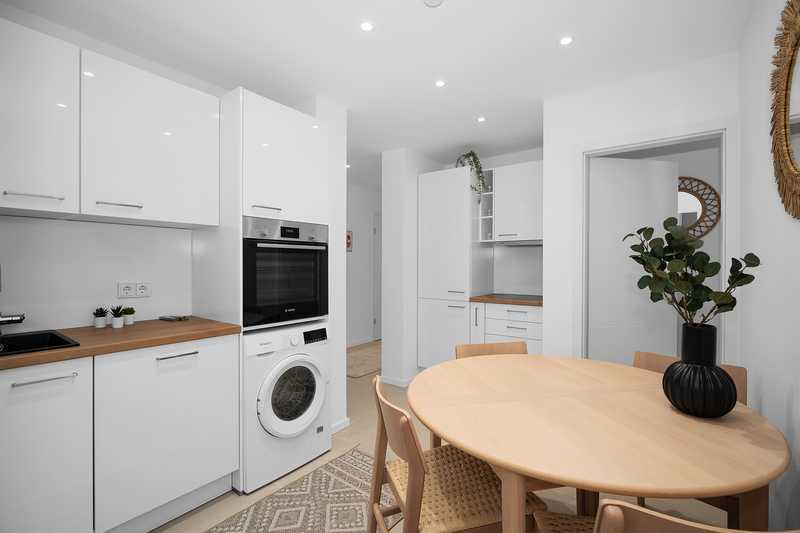                                                               WG ZIMMER IN WOHNUNG - BOGENHAUSEN TOP LAGE                                                       in Bogenhausen (München)