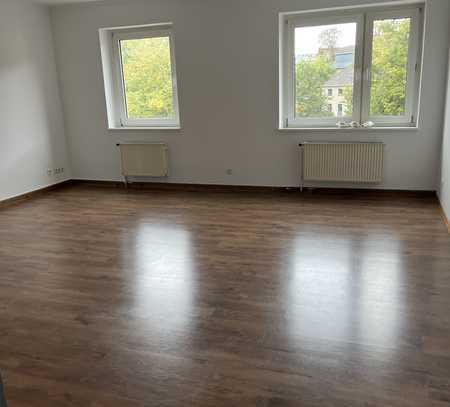 Ansprechende 3-Zimmer-Wohnung mit Balkon in Düsseldorf