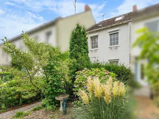 Bremen-Ellenerbrok-Schevemoor: Familienfreundliches Reihenmittelhaus mit Garten und Terrasse