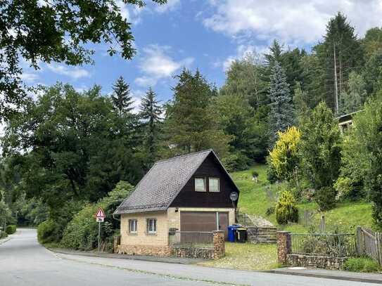 Großes Baugrundstück am Südhang