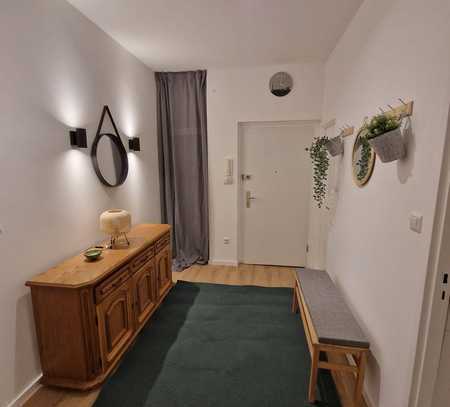 Ruhiges und liebevoll eingerichtetes 3 Zimmer Apartment 1 min zur UBahn-Haselhorst (Berlin)