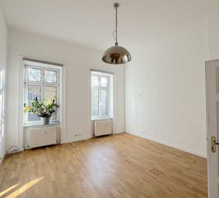 *G*R*O*ß*z*ü*g*i*g*e* 3-Zimmer-Altbau-Wohnung in Wiesbaden zu vermieten!