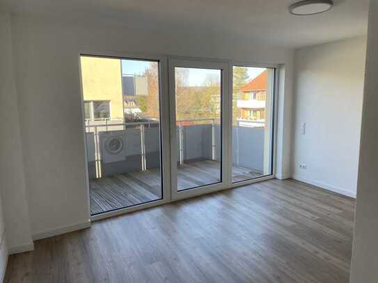 Erstbezug: schöne 2-Zimmer-Wohnung mit Balkon