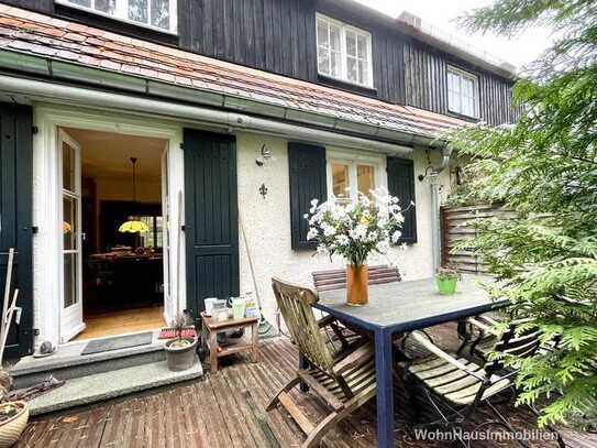 Wohnen im Denkmal: saniertes Mittelhaus für die kleine Familie