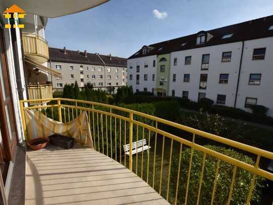 Renovierte 2-Raum-Wohnung mit Balkon und TG-Stellplatz in Waldheim gesucht?