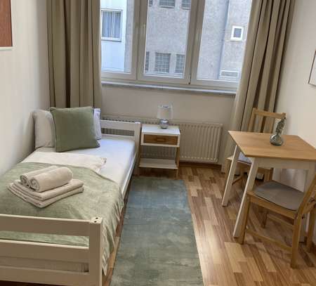 **Charmantes voll ausgestattetes Apartment auf Langzeit in Zentrumsnähe**