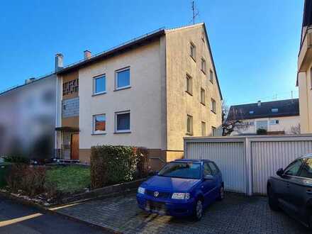 ** Gemütliche Dachgeschoss-Wohnung am Stadtrand von Ditzingen! **
