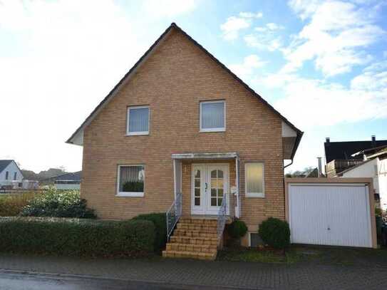 Einfamilienhaus mit Garage in 37627 Deensen