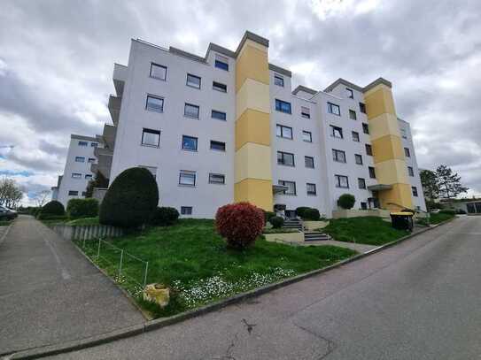 Sofort beziehbare 3-4 Zimmer Wohnung mit Aufzug in ruhiger Lage von Bissingen