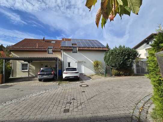 ... Neuwertige DHH mit PV-Anlage in ruhiger Lage und 40km nach München ...