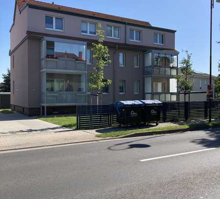 3-Raum- Dachgeschosswohnung zentral gelegen- Sucht Nachmieter!