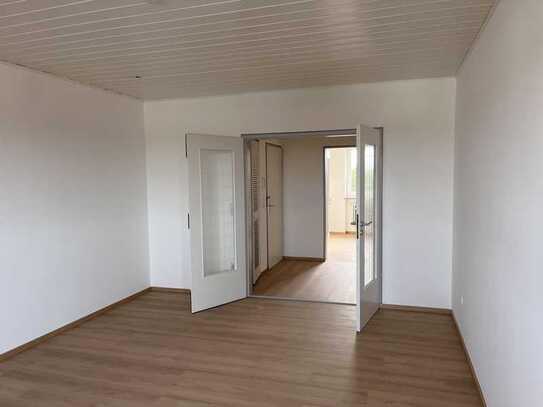 Modernisierte 3-Zimmer-Wohnung in ruhiger Siedlungslage