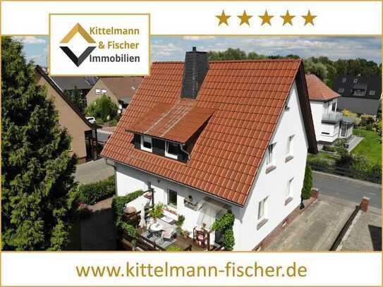 ATTRAKTIVES EINFAMILIENHAUS, FAMILIENFREUNDLICH, RUHIG GELEGEN! TERRASSE, KELLER, GARAGE!