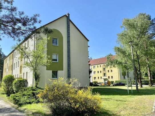 Attraktive 3-Zimmer-Wohnung mit Balkon und dem Blick ins Grüne! Optional mit Garten