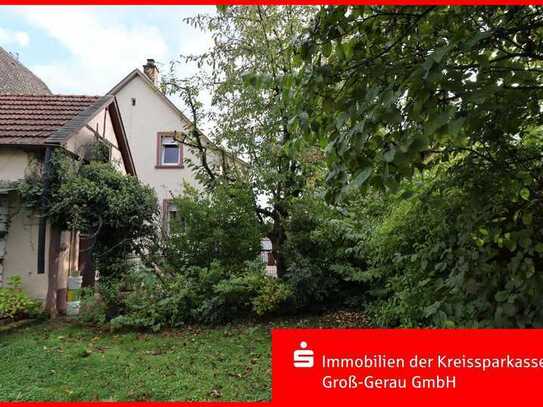 *** Kleines Einfamilienhaus mit Nebengebäude ***
 sofort frei