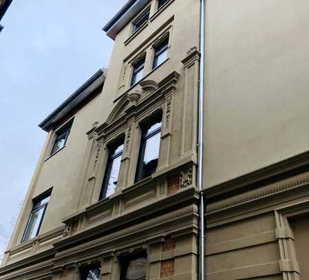 Luxus-Wohnung mit EBK, Balkon, Badmöbel, Keller in Braunschweig