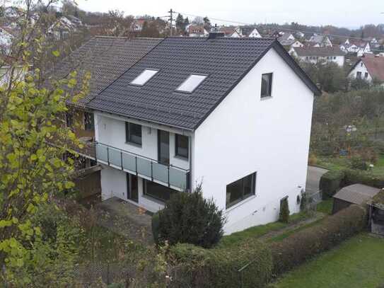 Großzügige Doppelhaushälfte in 89312 Günzburg-Reisensburg