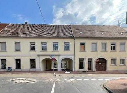 Rendite-Immobilie für Investoren und Bauträger in zentraler Lage von Rastatt