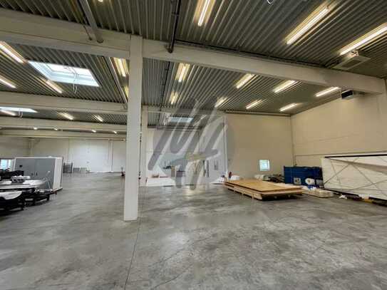 VERKAUF ✓ Grundstück (6.000 m²) mit Lager (2.000 m²) & Büro (500 m²)