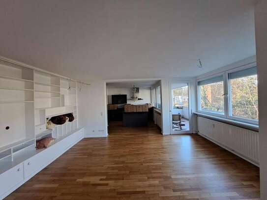 Schöne 3-Zimmer-Wohnung mit Balkon und EBK in Berlin Grunewald (Wilmersdorf)