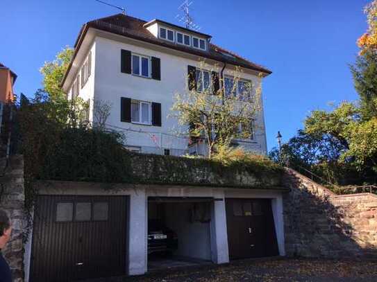 Wunderschöne 3-Zi.-Wohnung im Lehenviertel m. Panorama-Blick über Stuttgart (unmöbliert)