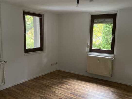 2 Zimmer Wohnung mit Balkon