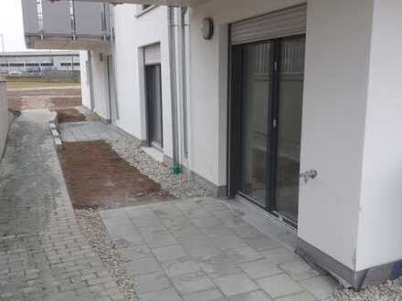 Erstbezug: Top 2-Zimmer-Wohnung mit Terrasse und Tiefgarage in ruhiger Wohnlage in Katzwang!