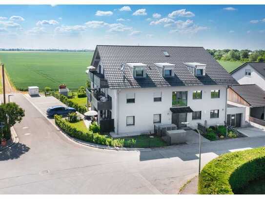 Lichtdurchflutetes Penthouse mit uneinsehbarer Traum-Dachterrasse und fantastischer Aussicht