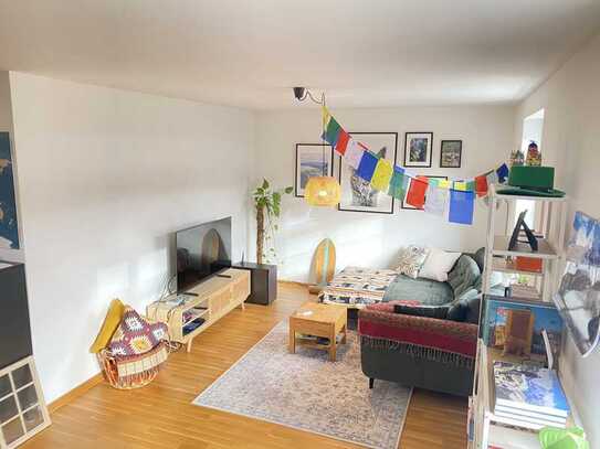 8 Monate Zwischenmiete möblierte Maisonette-Dachgeschosswohnung in Gohlis