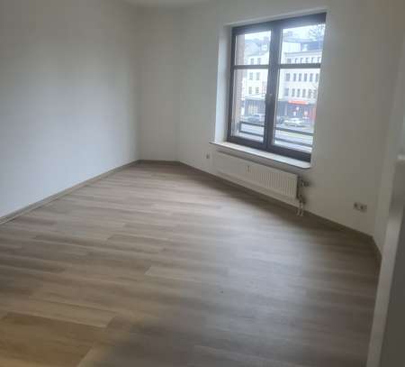 Moderne, offen geschnittene und renovierte 3 Zimmer Wohnung im Zentrum von Rheydt